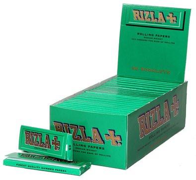 Green Regular Size Rolling Papers | Rizla